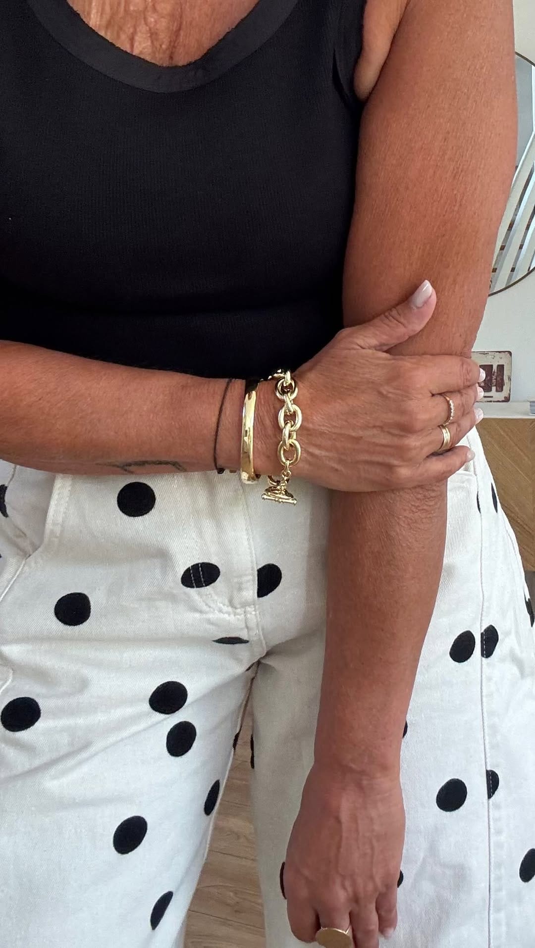 Post 4 by Claudie 	•	Claudie | Mode femme 50+ & confiance on Instagram (video)