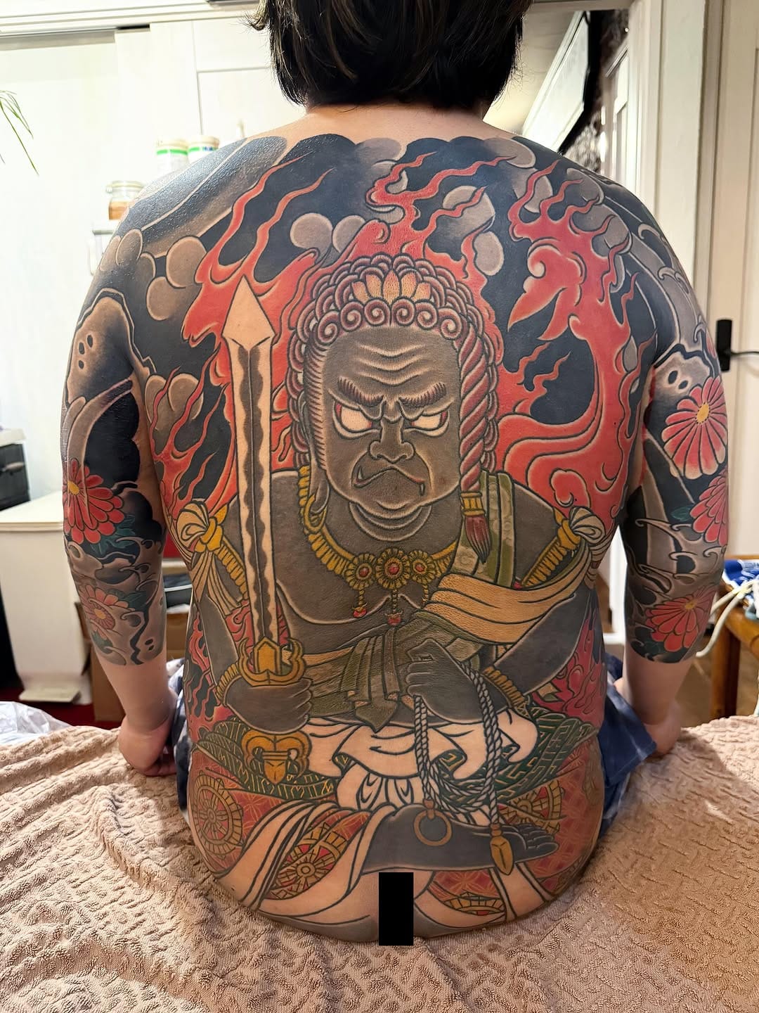 Post 6 by 彫ろく on Instagram (image)