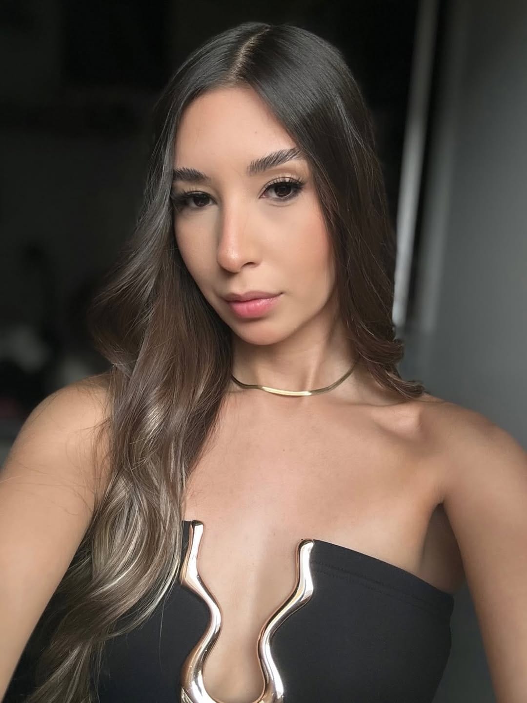 Post 9 by 𝐿𝐴𝑌𝑆𝐿𝐴 𝐵𝑂𝑁𝐹𝐼𝑀 on Instagram (carousel)