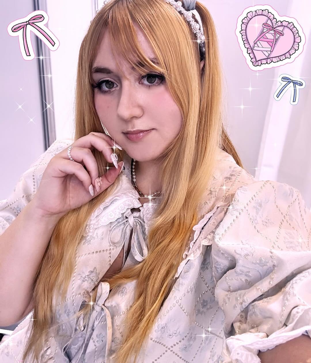 Post 9 by Lisa ♡ GravityQueenie on Instagram (carousel)