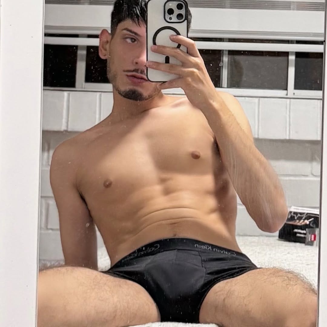 Post 5 by Diego Recabarren on Instagram (carousel)