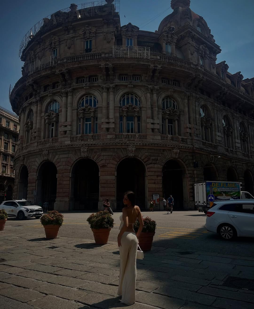 Post 10 by Caterina Mafrica on Instagram (carousel)
