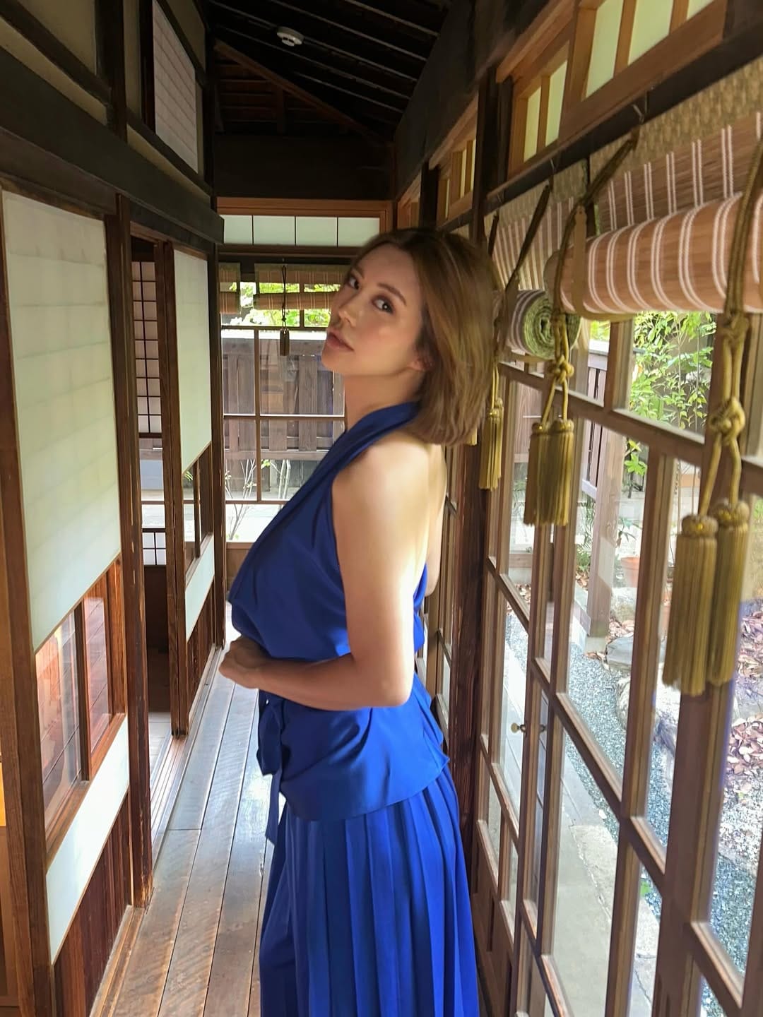 Post 4 by Erina Hanawa on Instagram (carousel)