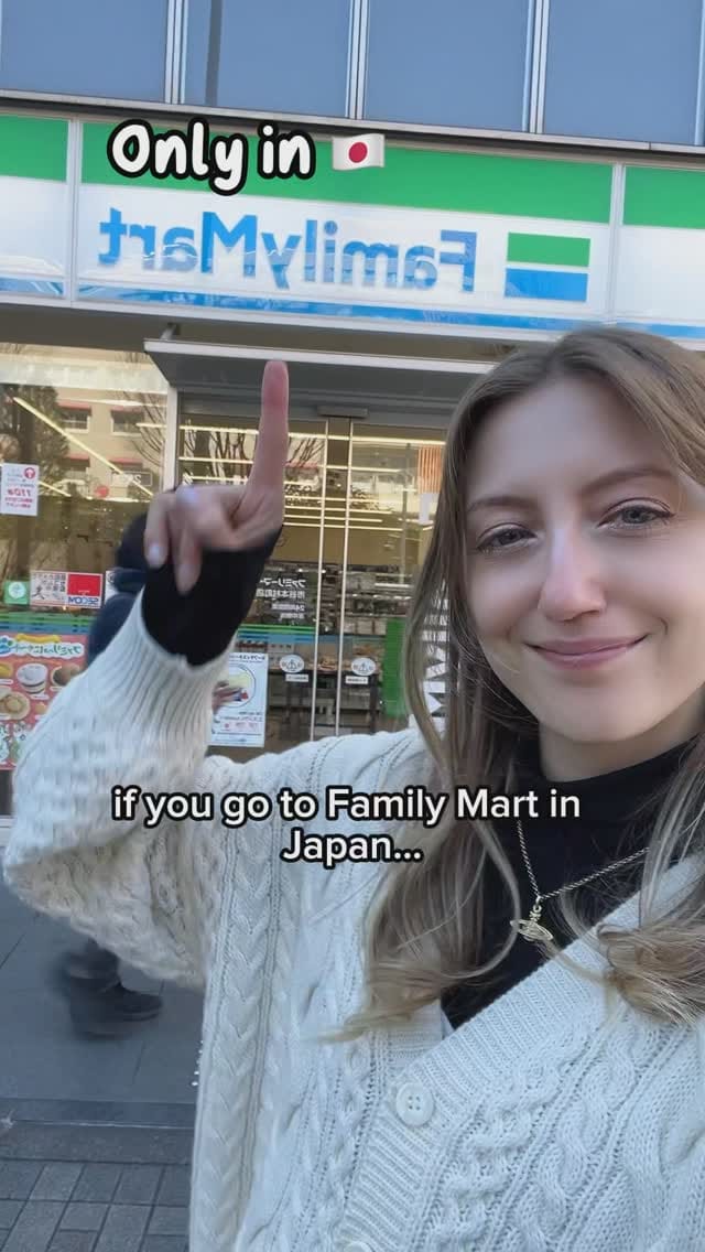 Post 8 by Honeykree on Instagram (video)