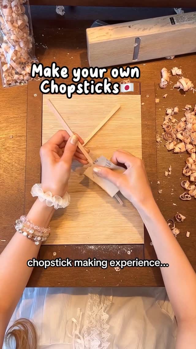 Post 4 by Honeykree on Instagram (video)