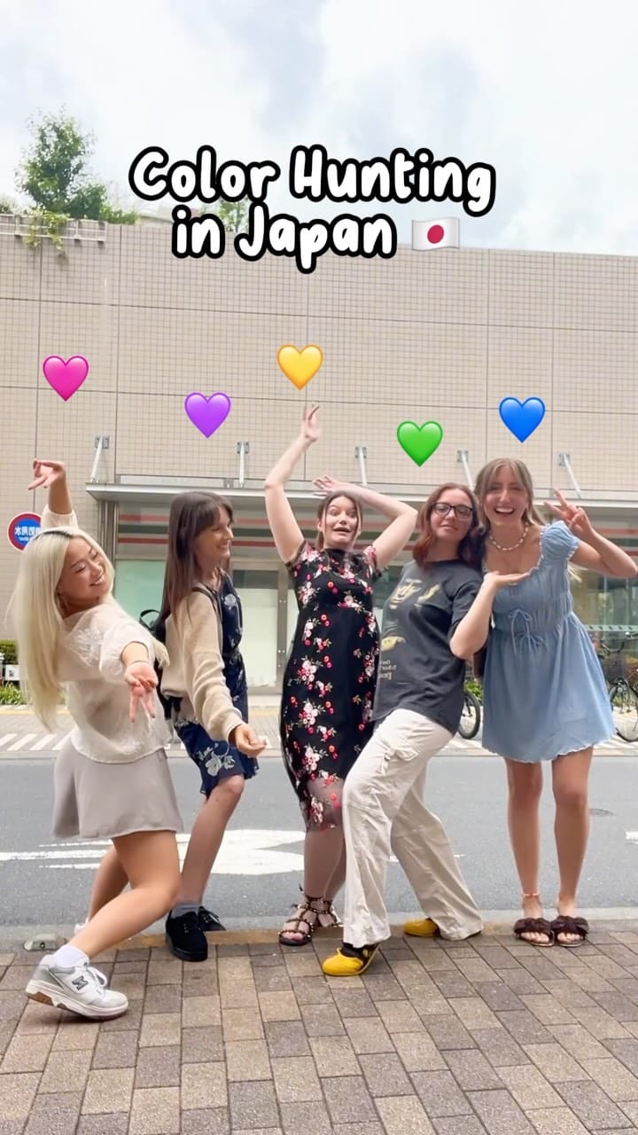 Post 3 by Honeykree on Instagram (video)