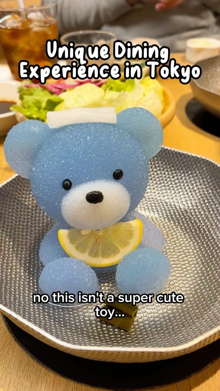 Post 9 by Honeykree on Instagram (video)