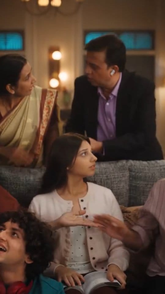Post 10 by Jiya Solanki on Instagram (video)