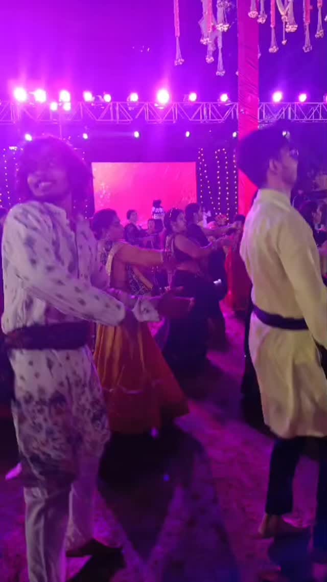 Post 4 by RAAS RATRI on Instagram (video)