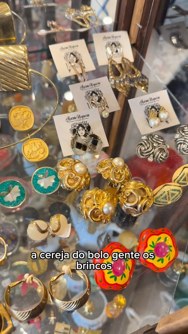 Post 5 by Acervo Nequesa Vintage on Instagram (video)