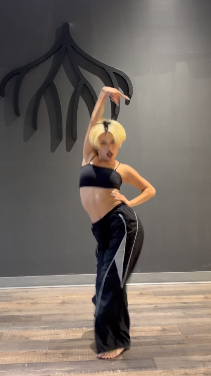 Post 1 by 𝐍𝐨𝐧𝐨𝐤𝐚 𝐒𝐮𝐝𝐨 on Instagram (video)