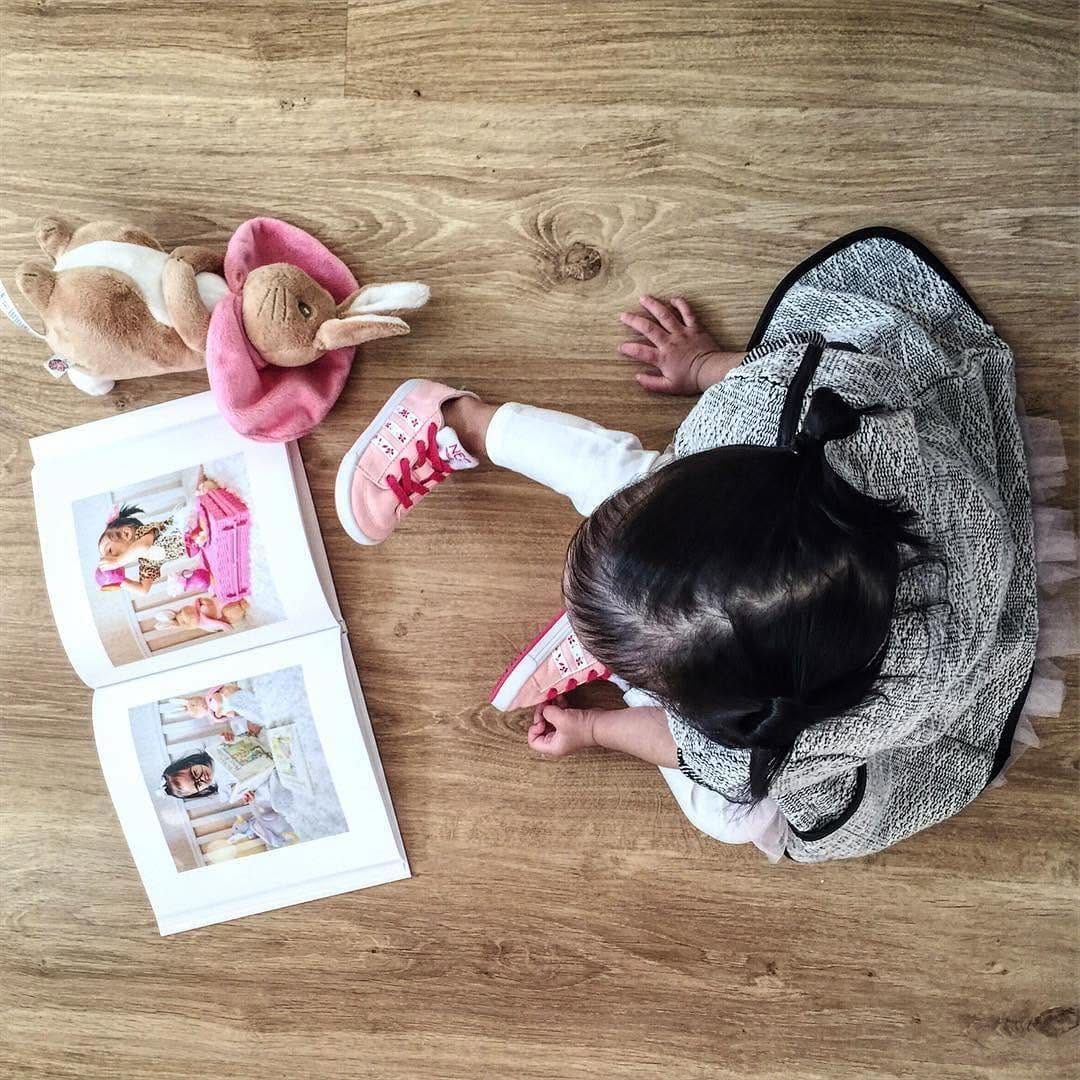 Post 7 by Bookagram on Instagram (image)