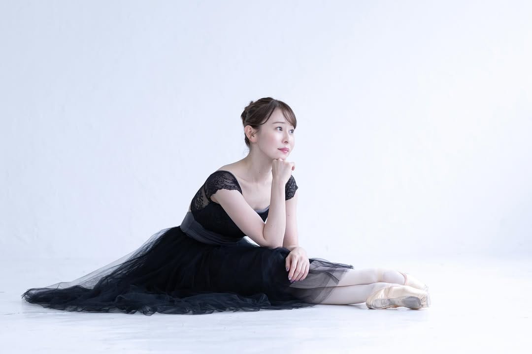 Post 4 by 小林美奈  Mina Kobayashi on Instagram (image)