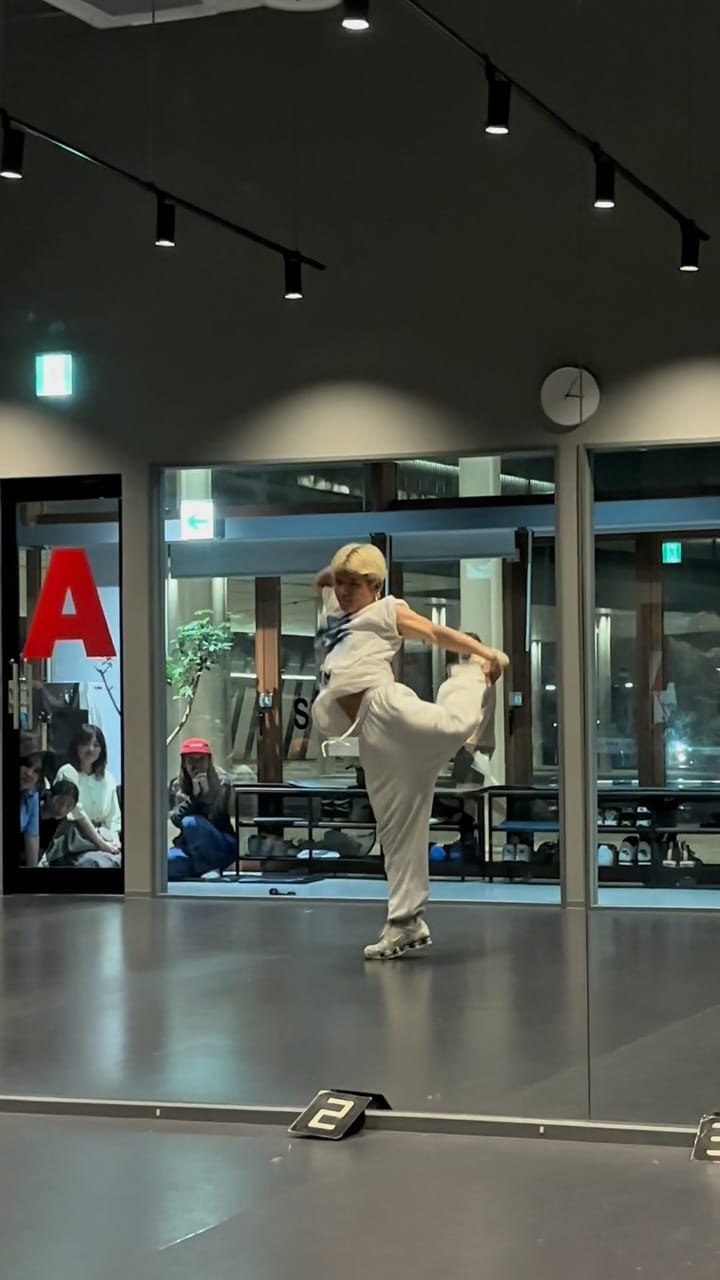 Post 6 by のぶあき on Instagram (video)