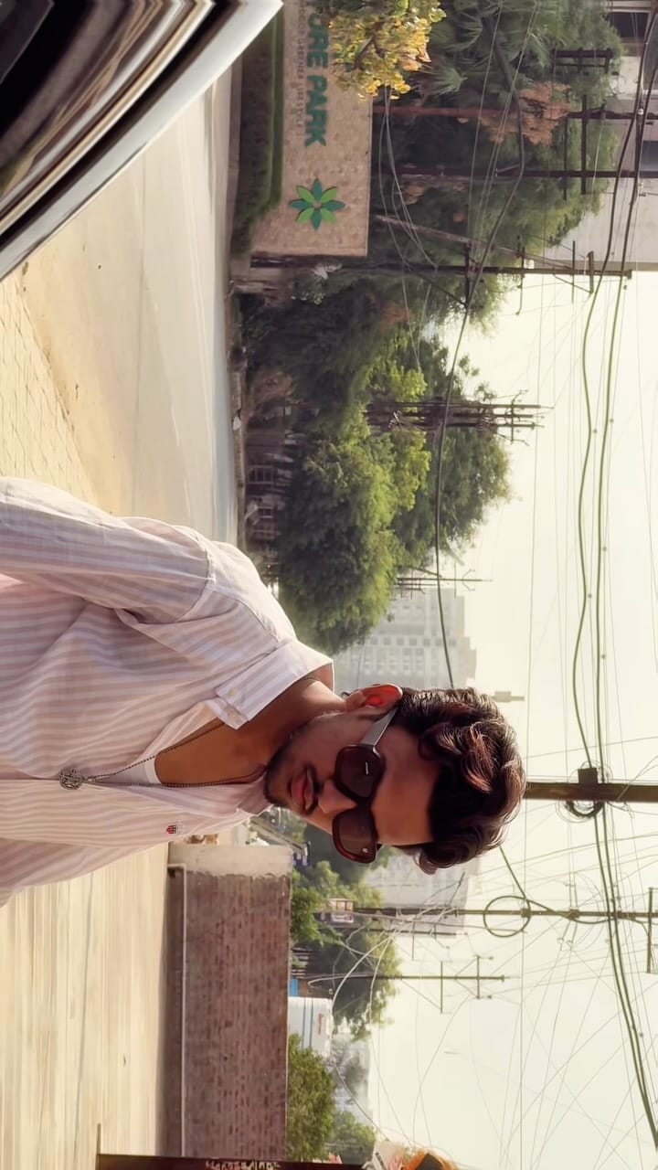Post 2 by BRAND GURU & BENGALI GARMENT on Instagram (video)