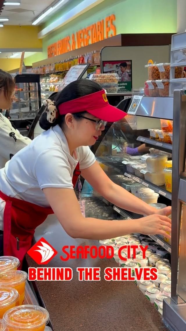 Post 10 by Seafood City Canada on Instagram (video)