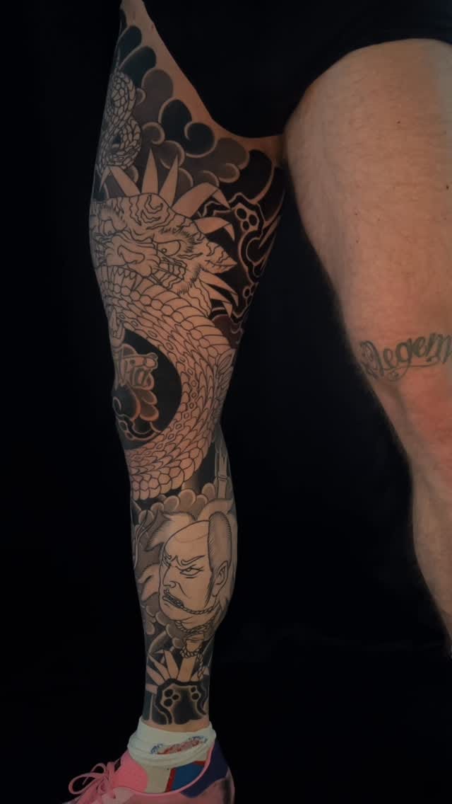 Post 6 by Jan Kurze on Instagram (video)