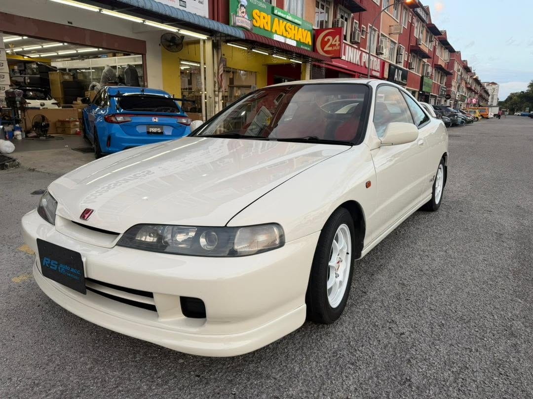 Post 5 by RS Auto Accessories on Instagram (carousel)