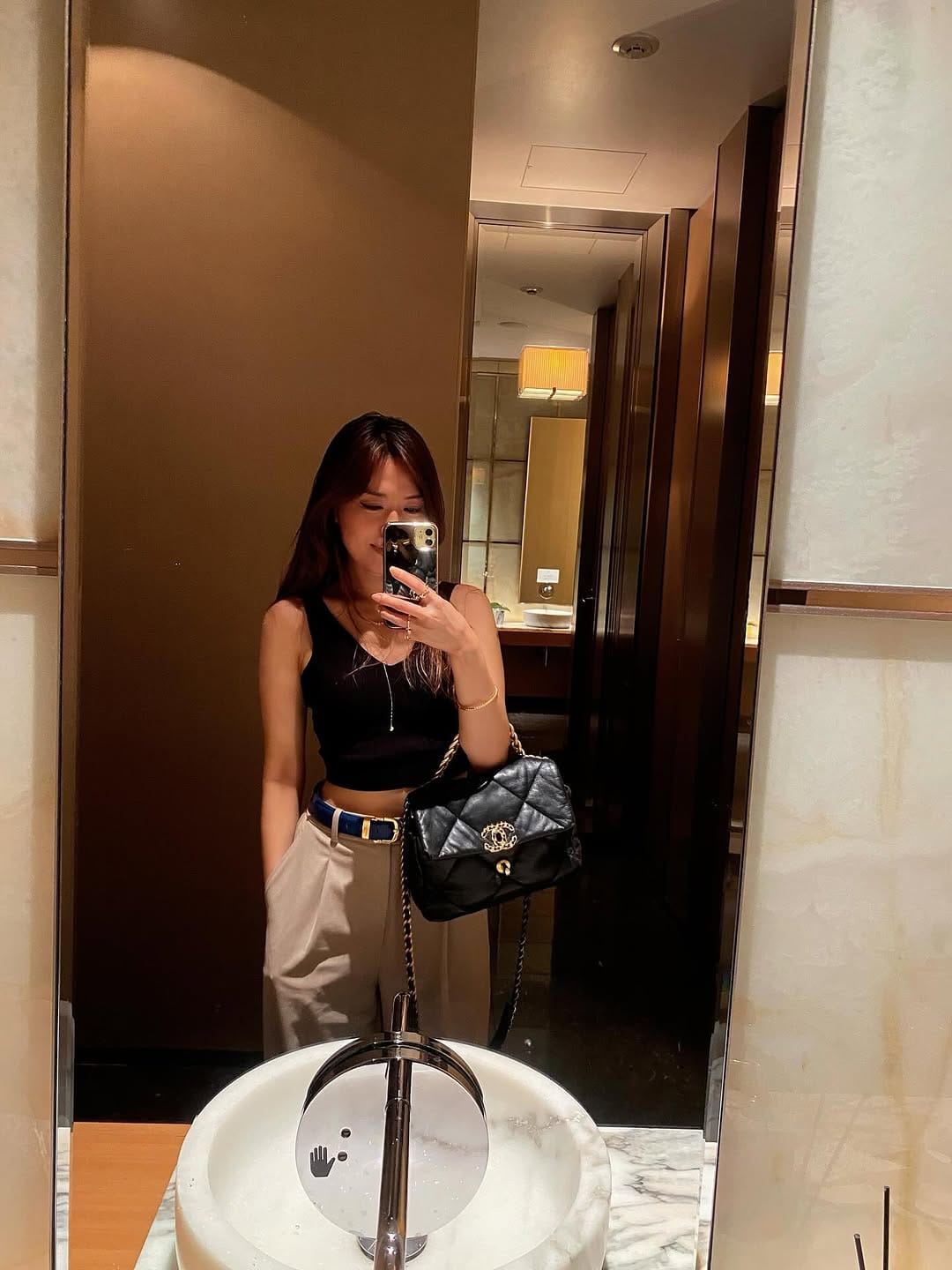 Post 8 by KY on Instagram (carousel)