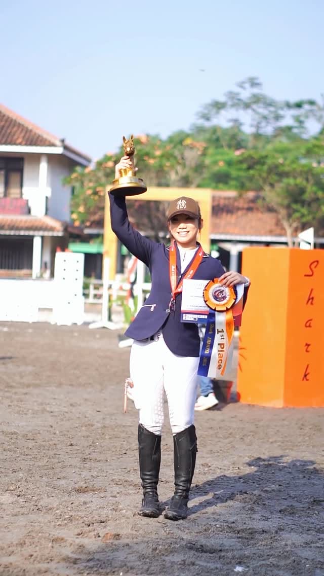 Post 5 by Rezza Rengga Tanharuka on Instagram (video)