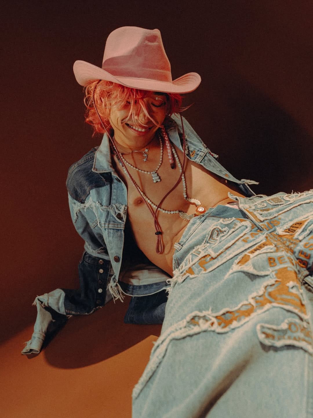Post 6 by Ryusei Ito [伊藤 琉晟] on Instagram (carousel)