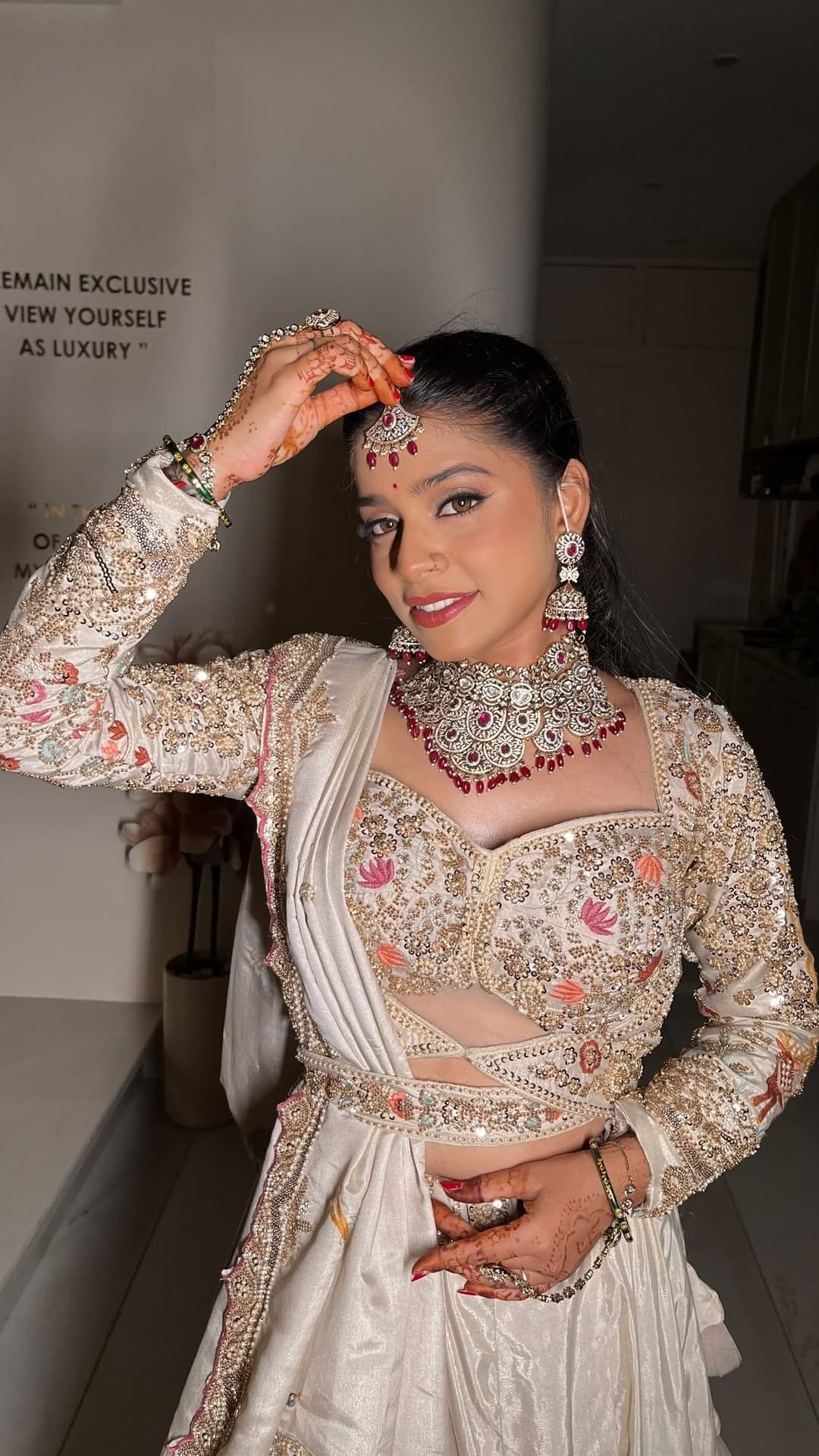 Post 2 by Seema Saini | Best Bridal Makeup Vadodara on Instagram (video)