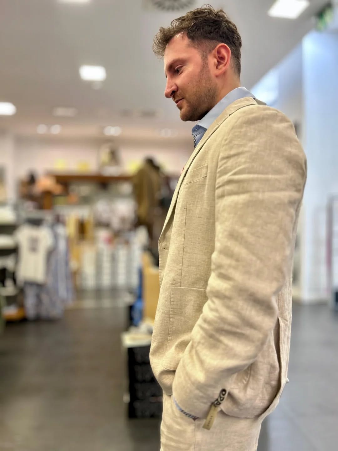 Post 4 by Piero Lo Iacono on Instagram (carousel)