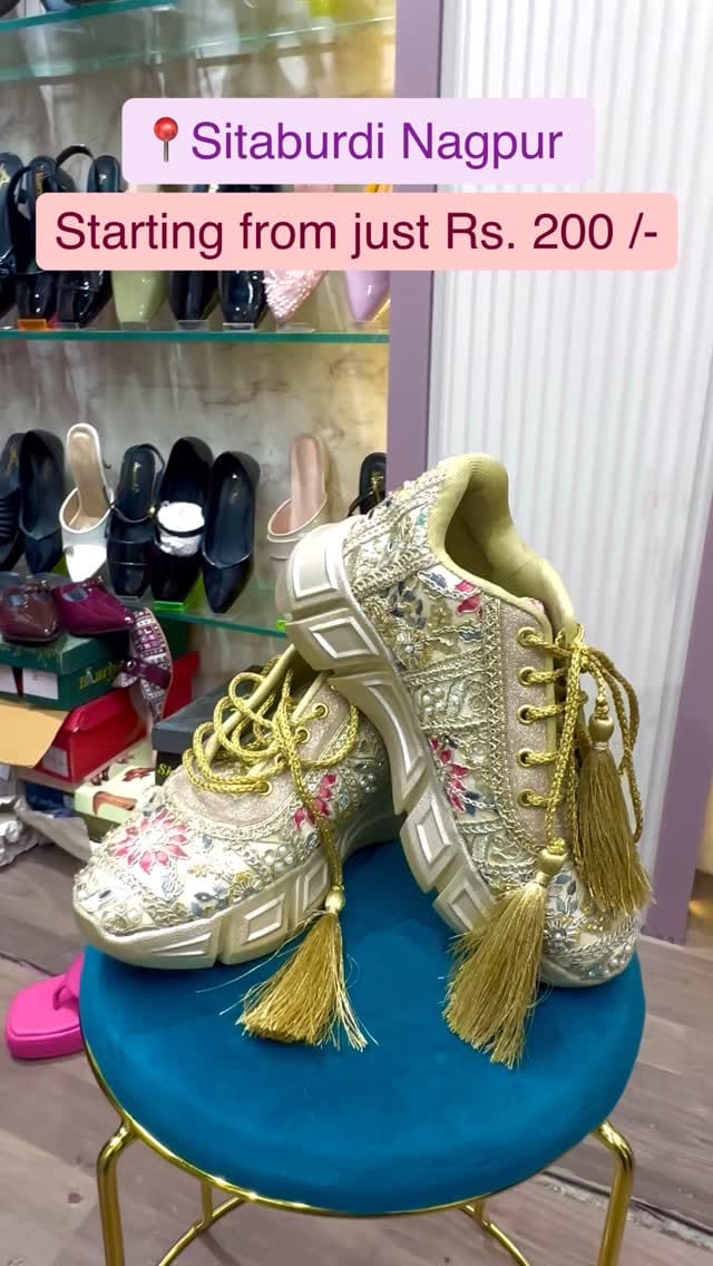 Post 9 by Anam Arshi on Instagram (video)