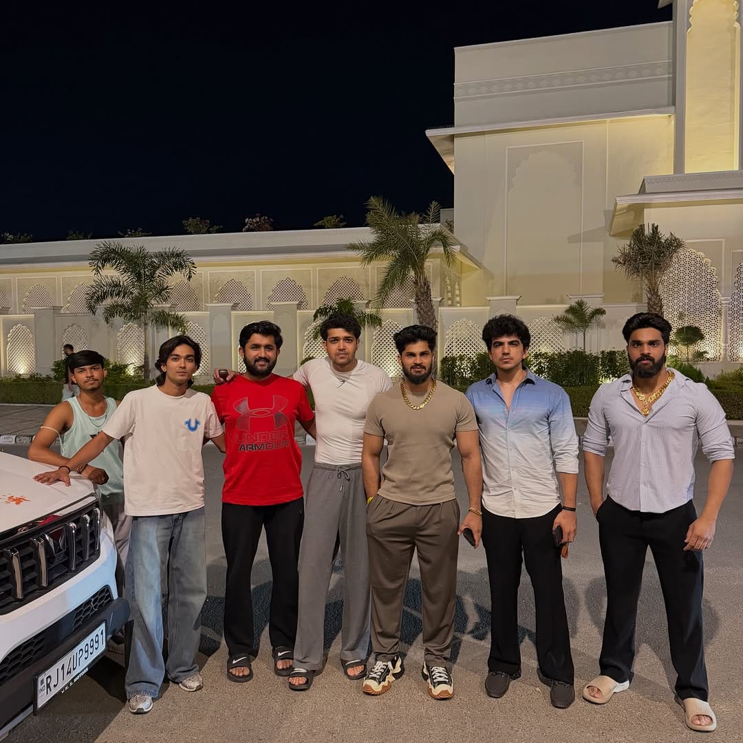 Post 4 by Pawan Sahu on Instagram (image)