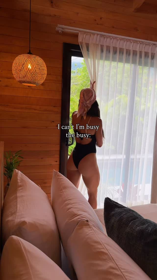 Post 4 by Karo Pacheco | Viajes & Lifestyle on Instagram (video)