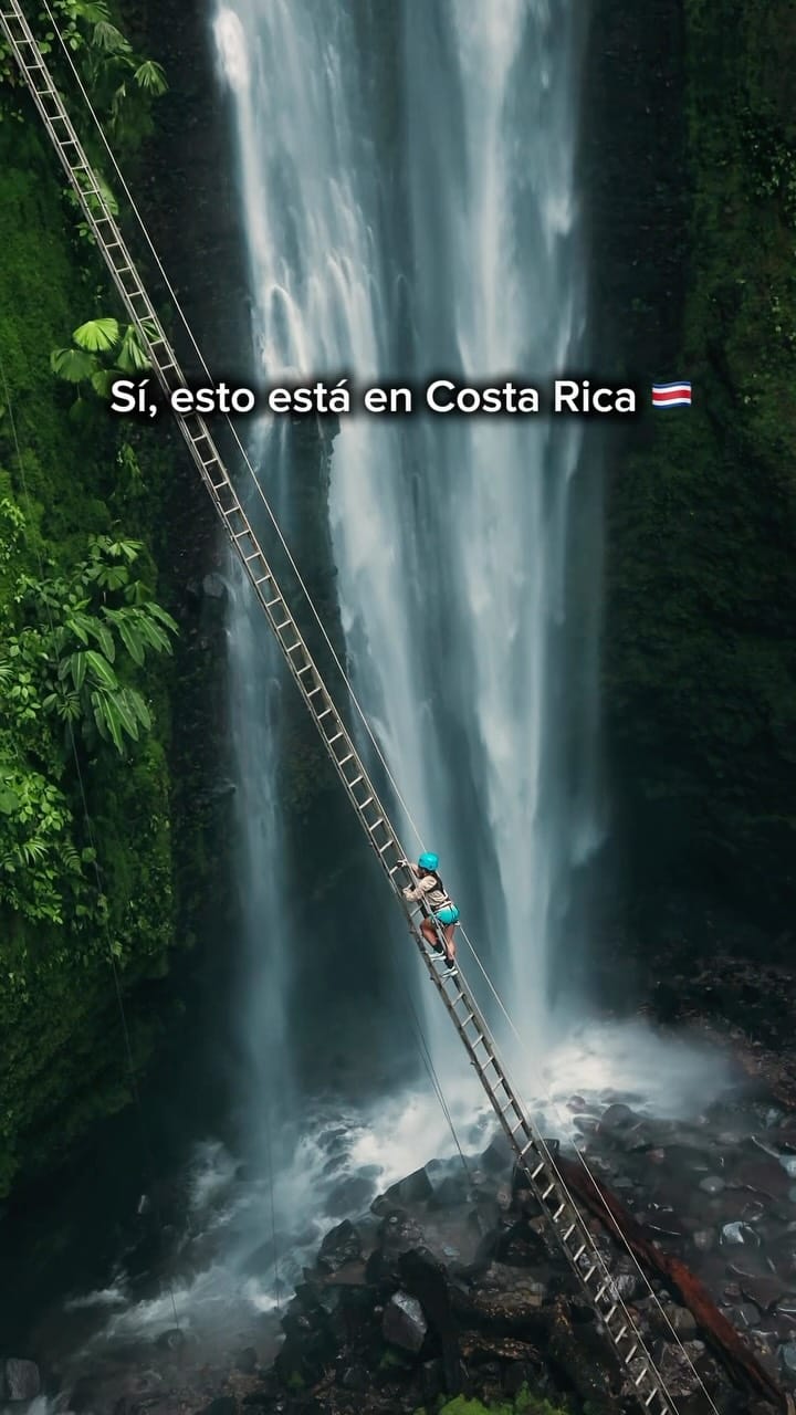 Post 3 by Karo Pacheco | Viajes & Lifestyle on Instagram (video)
