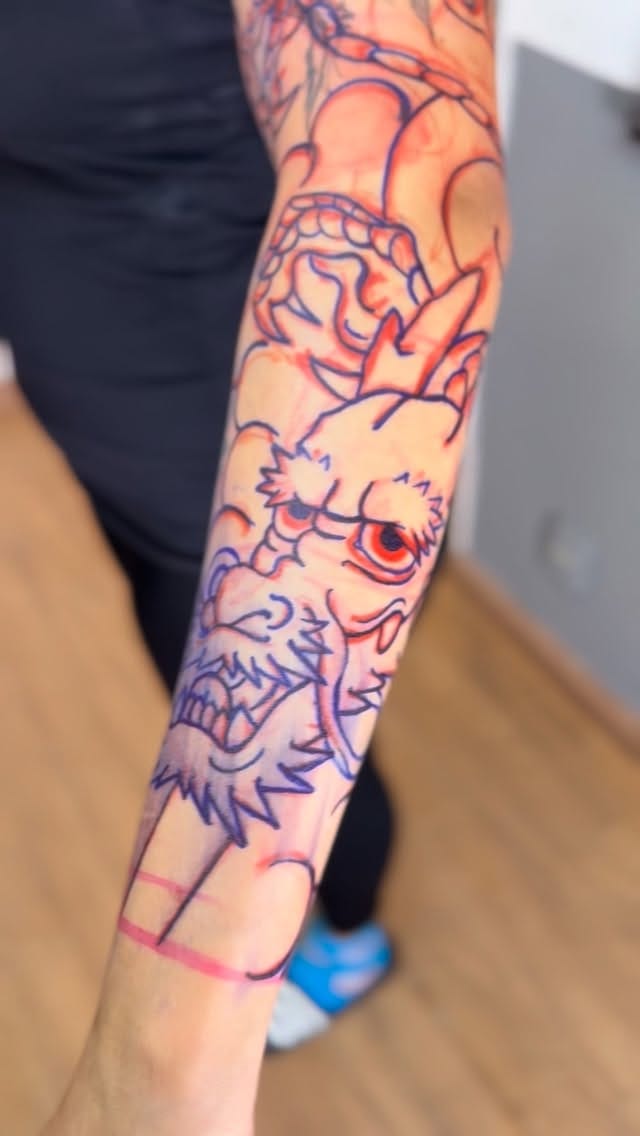 Post 8 by Johnny Tattoos on Instagram (video)