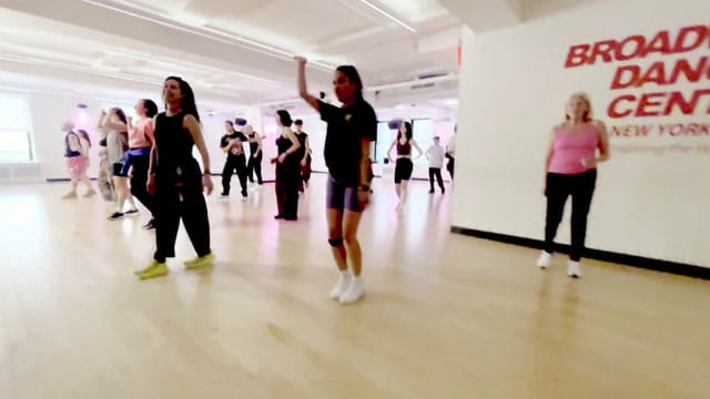 Post 1 by Chio Yamada on Instagram (video)