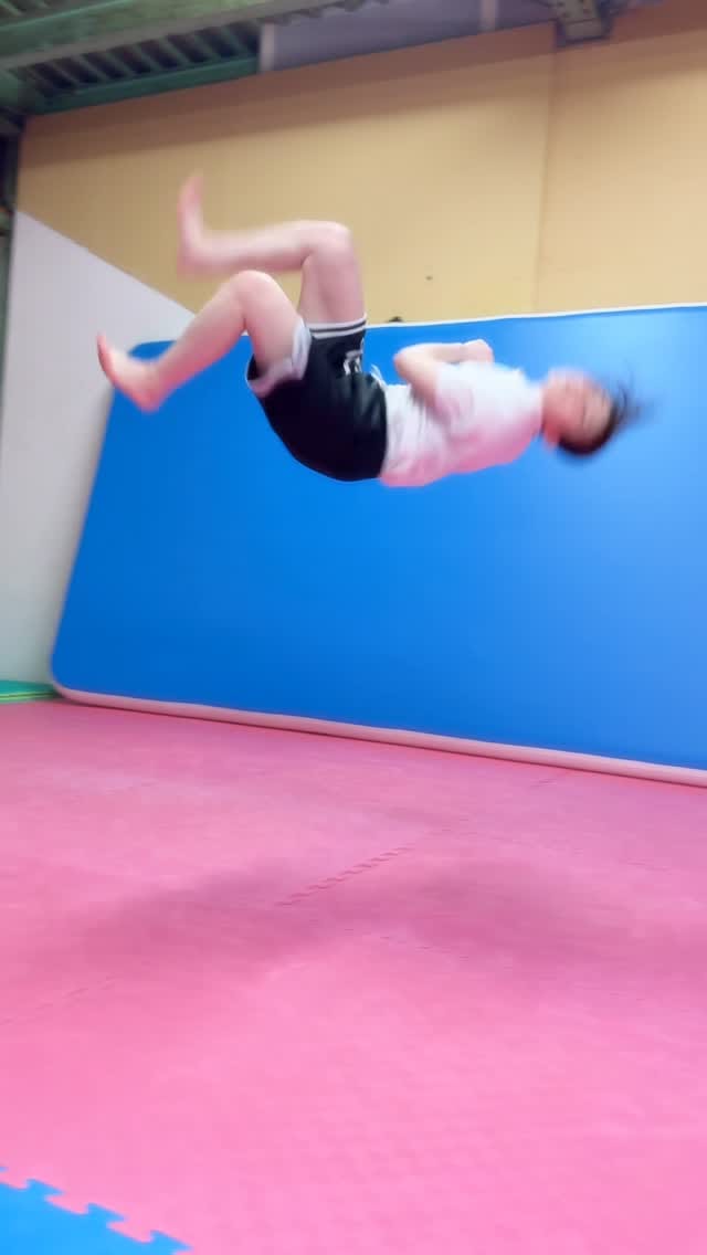 Post 9 by Kohaku 心彗 on Instagram (video)