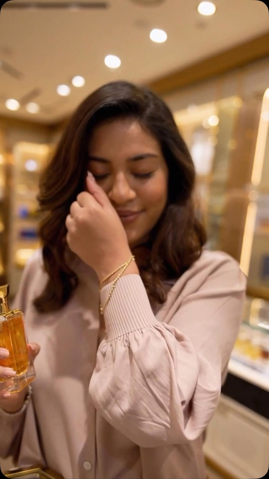 Post 3 by Reed diffusers,Niche perfumes,Candles,Airfreshner,Manukato on Instagram (video)