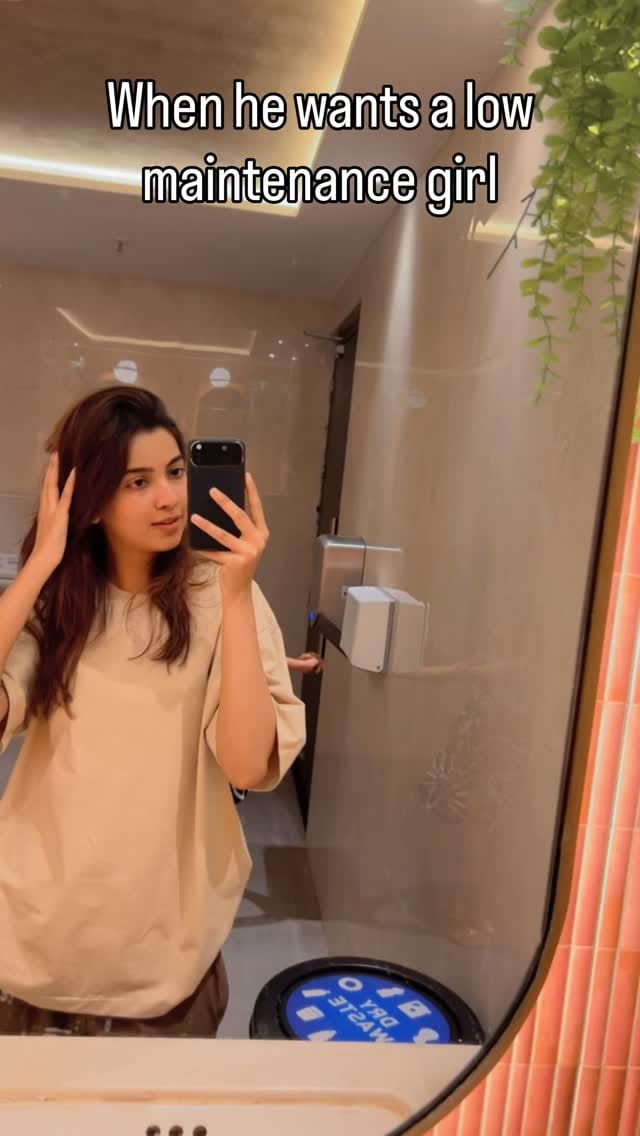 Post 2 by Saniya on Instagram (video)