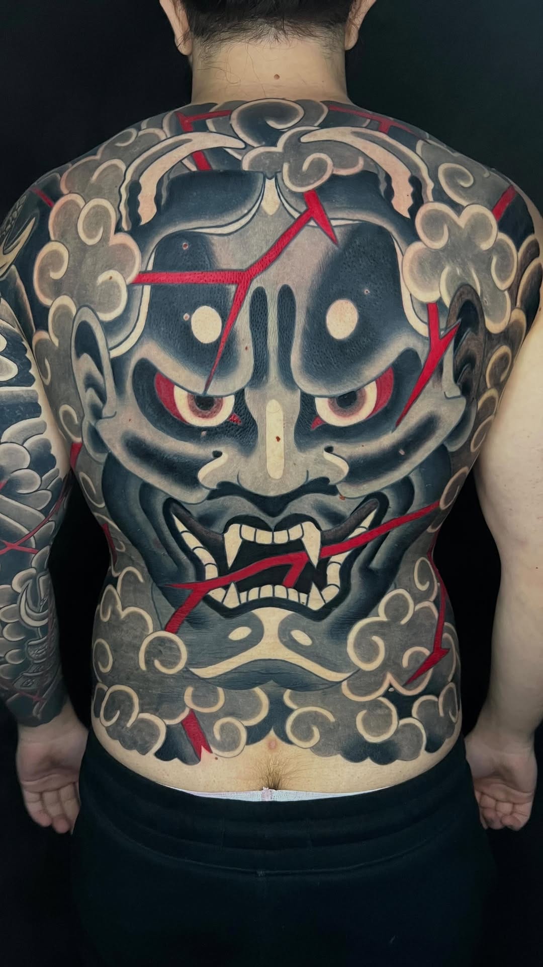 Post 8 by Ivo Dias - Tattoo Artist on Instagram (video)