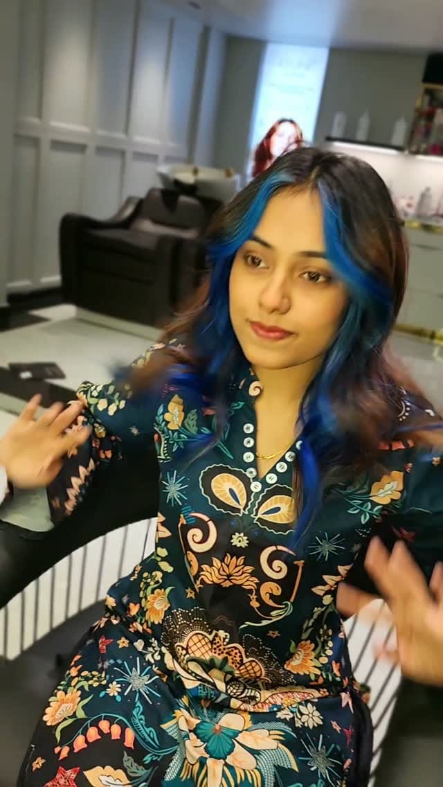 Post 2 by FUNK SALON on Instagram (video)