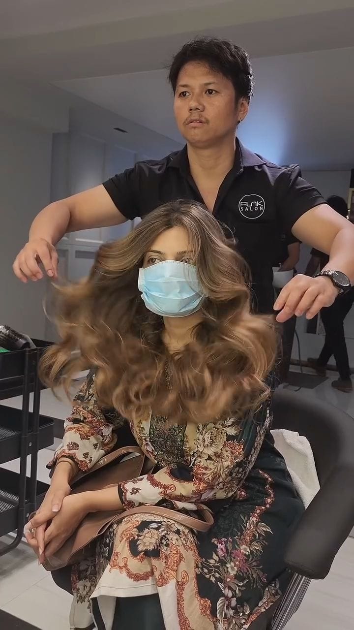 Post 5 by FUNK SALON on Instagram (video)
