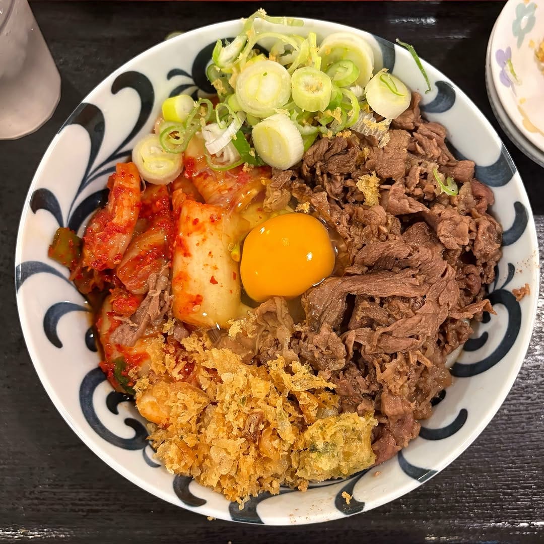 Post 2 by CHIKA🍜 大阪ラーメン・兵庫ラーメン on Instagram (carousel)