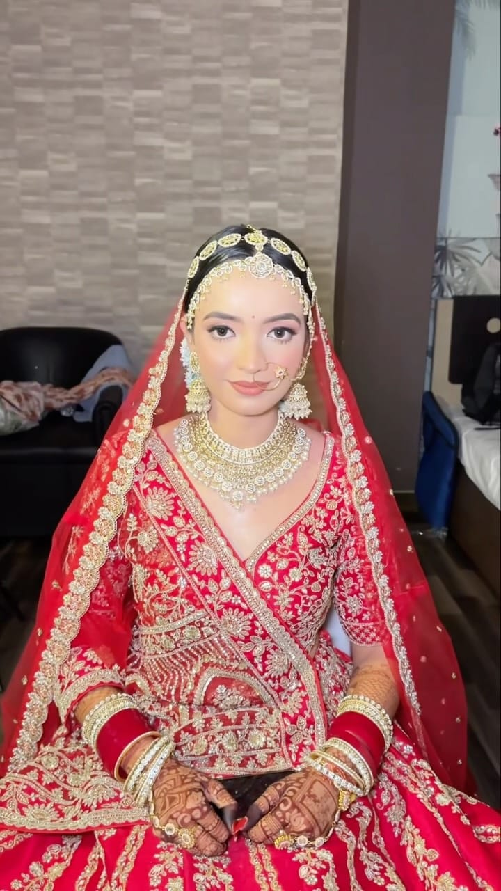 Post 1 by Deepa Tanti on Instagram (video)