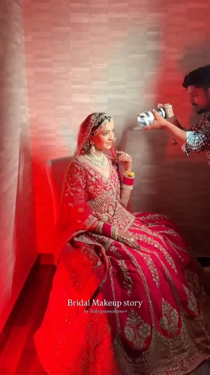 Post 6 by Deepa Tanti on Instagram (video)