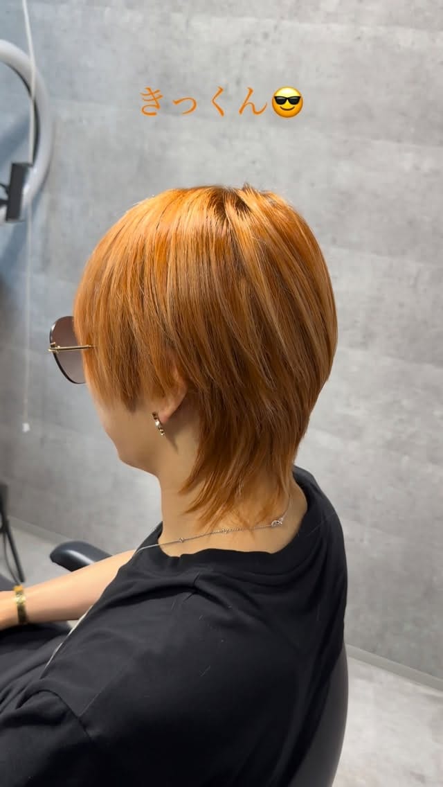 Post 9 by L'wis 朝長祐介 渋谷 福岡 美容師 髪質改善 ボブ レイヤーカット ヘアカラー ブリーチ on Instagram (video)