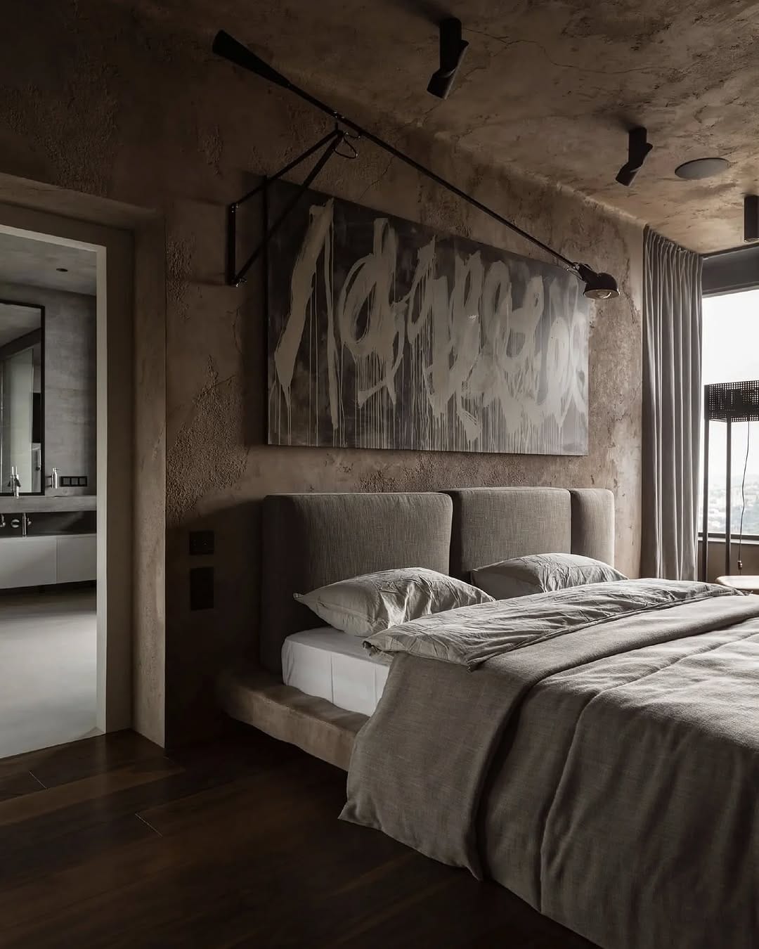 Post 4 by MAKHNO Studio on Instagram (carousel)