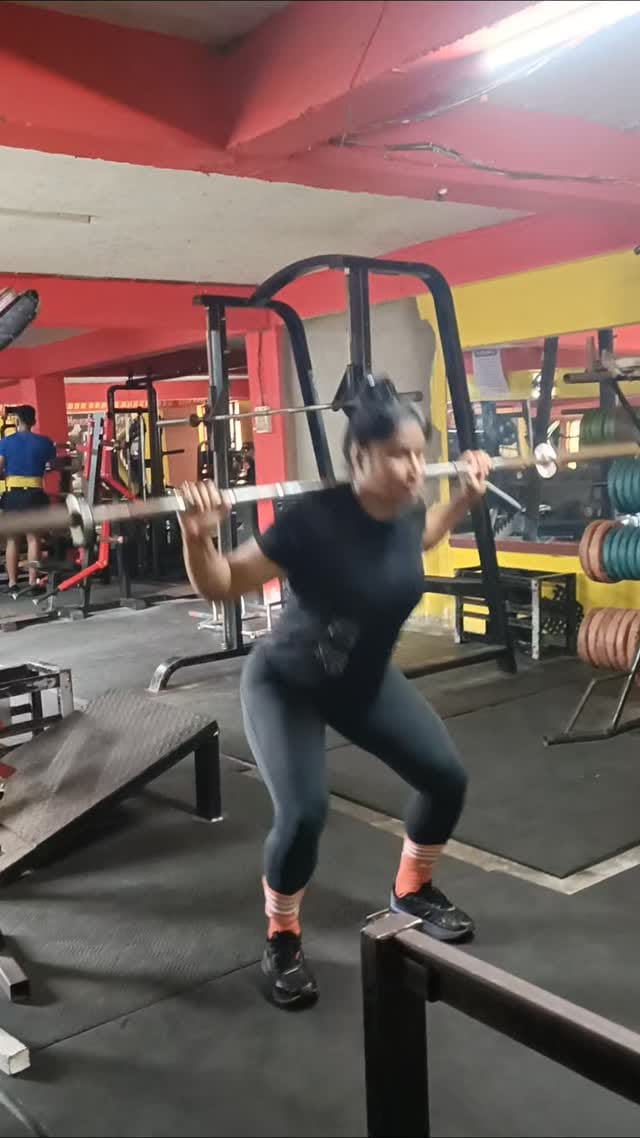Post 4 by PRiya Debnath on Instagram (video)