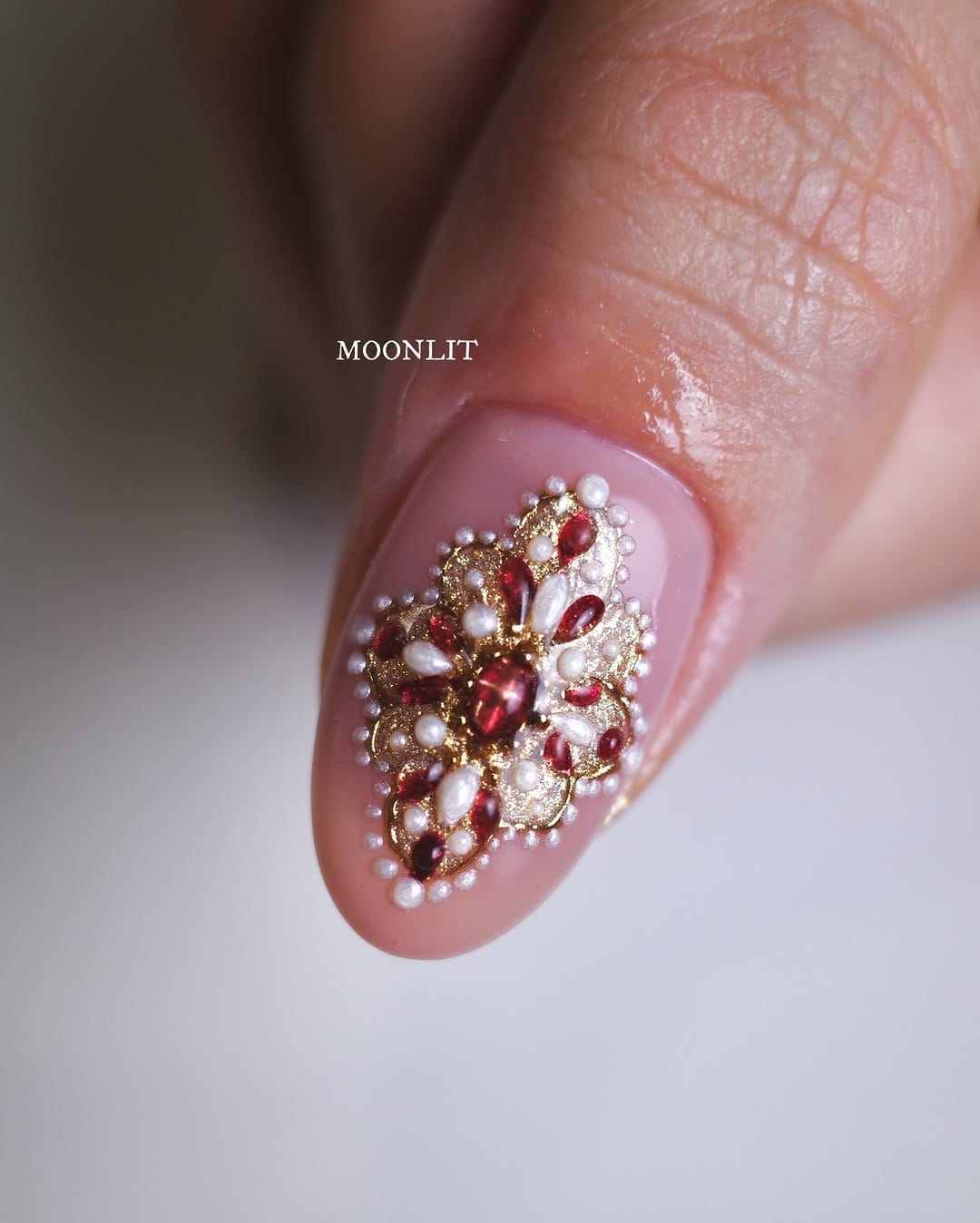 Post 10 by MOONLIT Yuki☾ 表参道ネイルサロン on Instagram (carousel)