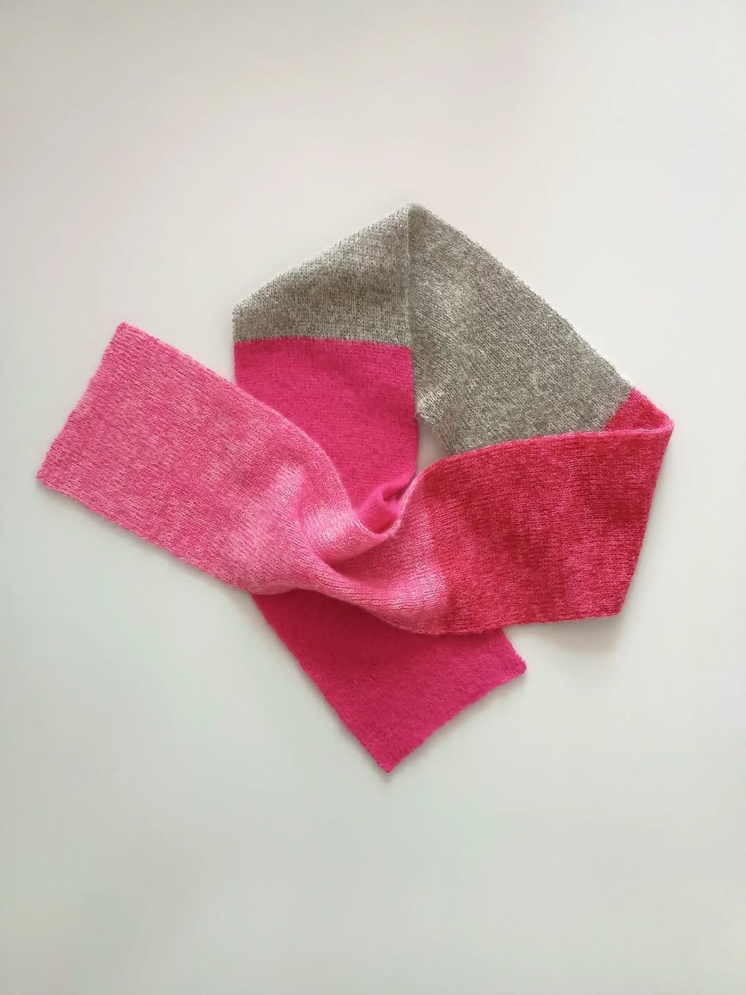 Post 9 by seesaw(knitwear) on Instagram (carousel)
