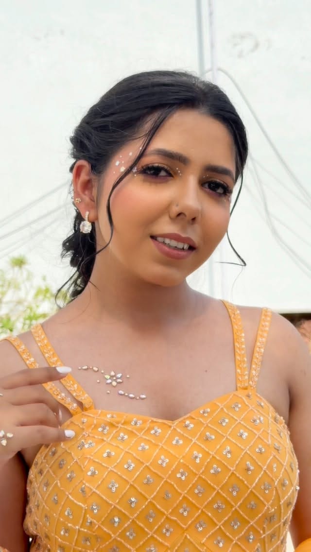Post 2 by Glitz and Glams on Instagram (video)