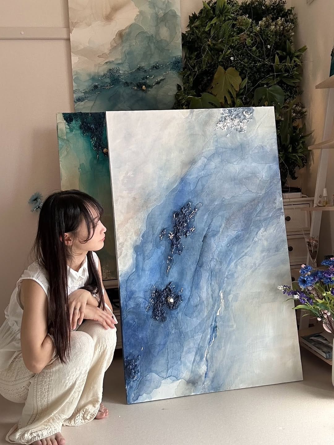 Post 1 by 藤理沙子(Risako Fuji)/現代アーティスト on Instagram (carousel)