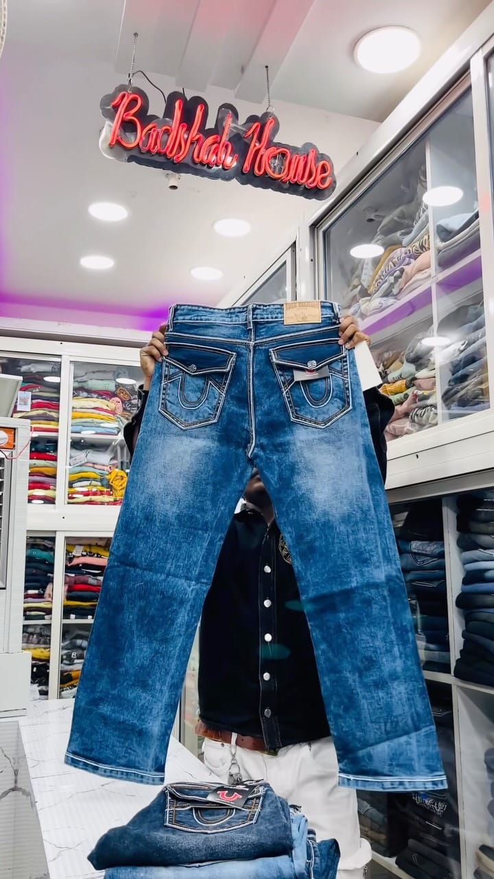 Post 8 by MEN”s FASHION “❤️‍🔥 on Instagram (video)